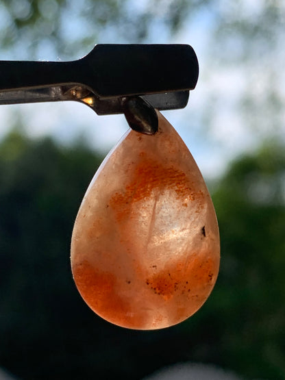 Pierre du Soleil, pendentif de 37mm x17 x8 - 5,7 gr. Superbe pièce prêt à porter ou à offrir !