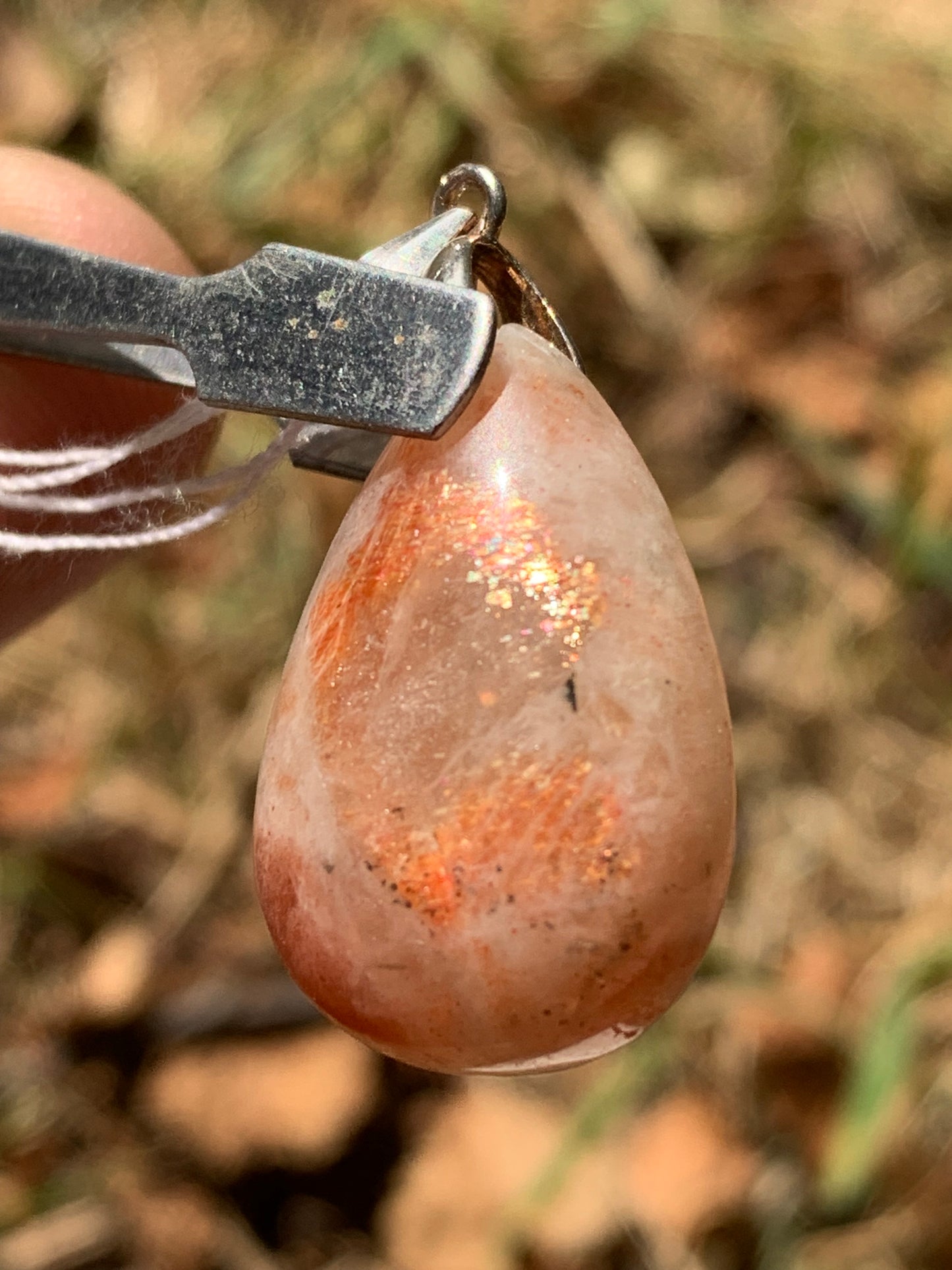 Pierre du Soleil, pendentif de 37mm x17 x8 - 5,7 gr. Superbe pièce prêt à porter ou à offrir !