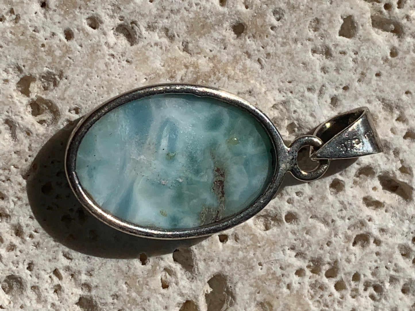 Larimar, pendentif en Argent de 35mm de hauteur x 17 x 6 Vendu avec cordon réglable de couleur noire offert !
