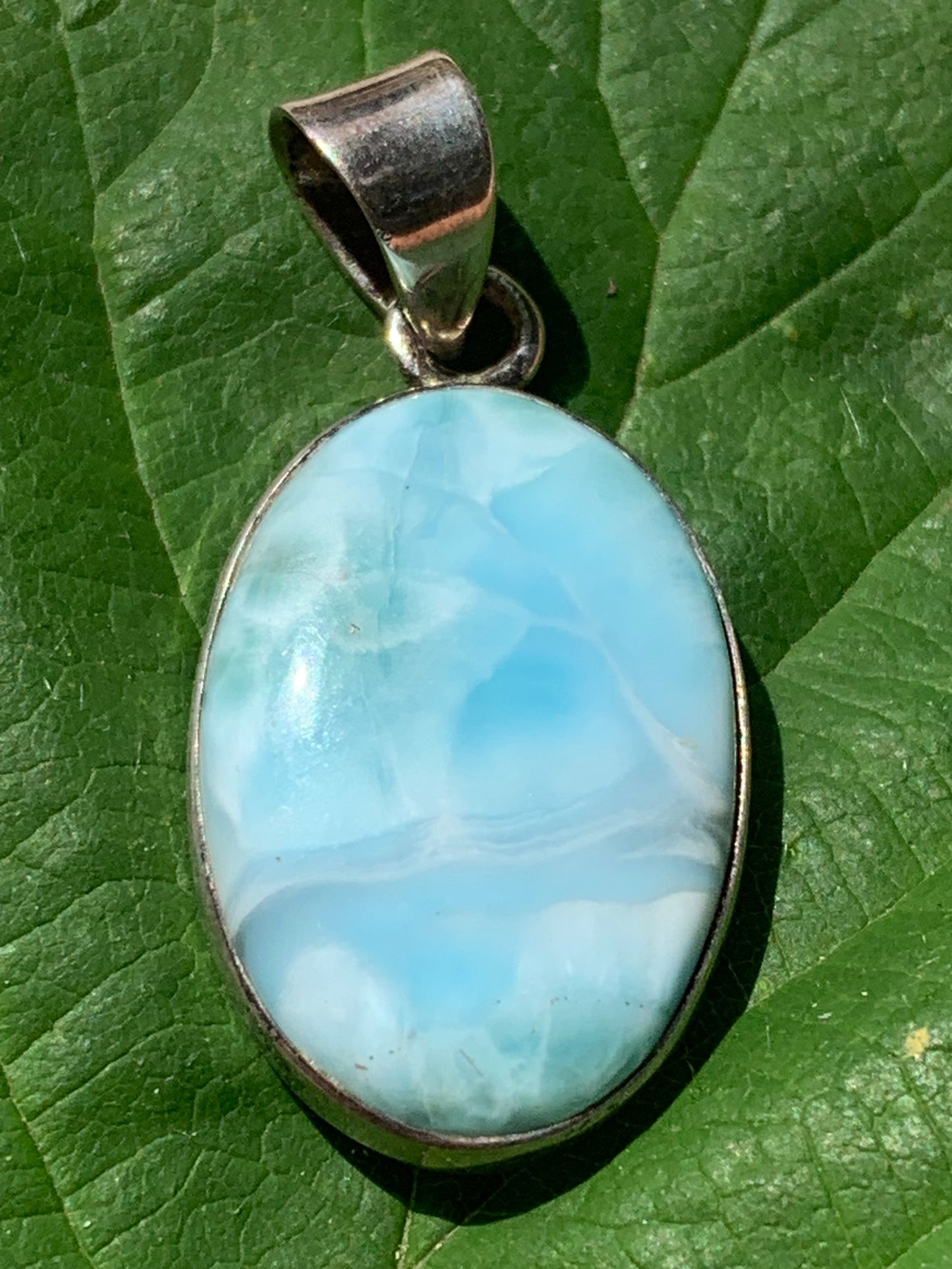 Larimar, pendentif en Argent de 35mm de hauteur x 17 x 6 Vendu avec cordon réglable de couleur noire offert !