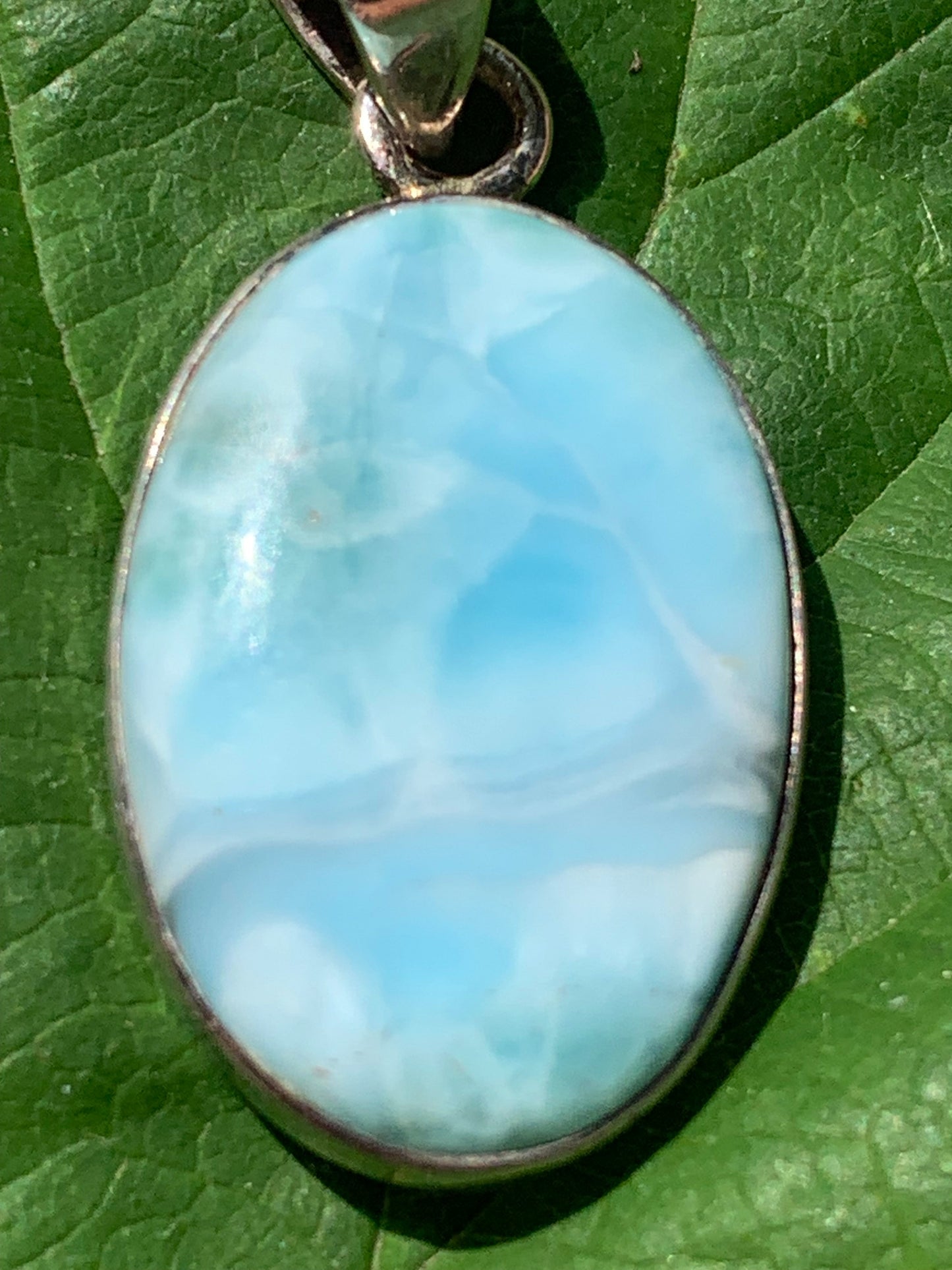 Larimar, pendentif en Argent de 35mm de hauteur x 17 x 6 Vendu avec cordon réglable de couleur noire offert !