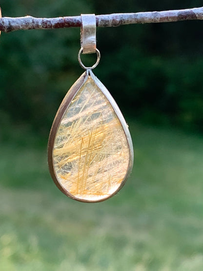 Rock crystal/quartz with golden rutiles, 35mm x 17 x 6 - 4.8 gr., perfect for jewelry, collections, exhibitions...