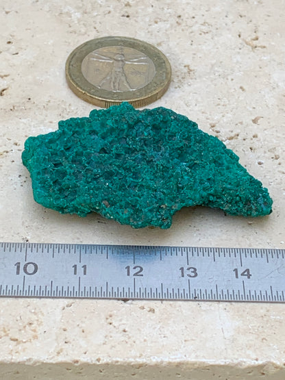 Dioptase, spécimen cristalisé de 50mm x 35 x 11 - 18,10 grammes ! Rare et puissante en minéralogie et lithothérapie !