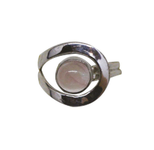Bague en quartz rose, faîte en Argent 0.925. Superbe pierre au rose cristallin ! Taille réglable !