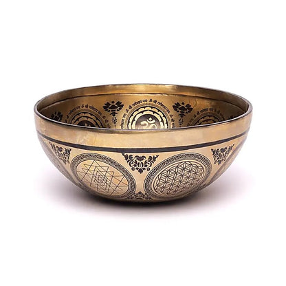 Bowl in 7 metals with engraving of 'Ganesh', size 22/24 centimeters - approximately +/- 1400/1600 grams. Sold with a suitable mallet! Magnificent piece 'handmade' in Nepal!