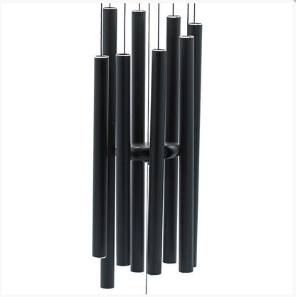 Carillon à vent avec huit tubes noirs qui forment une gamme musicale en 528 hertz (Mi/E majeur), une gamme ultra relaxante et très douce ! 95 centimètres - 740 grammes.