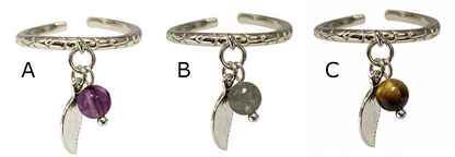 Sélection de 3 jolies bagues avec plumes et pierre au choix : œil de tigre, améthyste, labradorite. Faites en Argent 0.025 ! Taille de 50 à 60 Fr