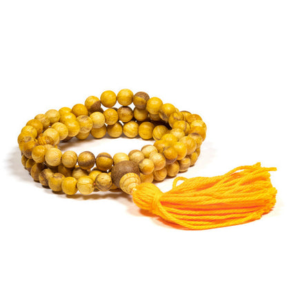 Mala en Palo Santo (bois aromatique), avec 108 perles de 8/9 millimètres, y compris la perle Guru.  Fabriqué à partir de Palo Santo du Pérou cultivé de manière durable (certifié SERFOR) !