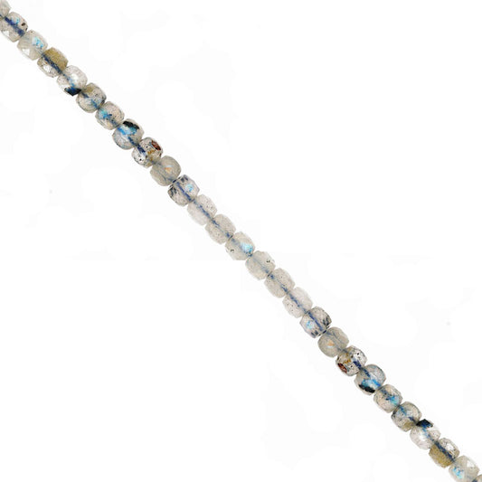 Labradorite ! Perles carrées de 2 millimètres. Vendu en fil de perles de 40 cm, en bracelet de 17 à 21 cm, ou en collier de 45. Qualité AA à AAA !