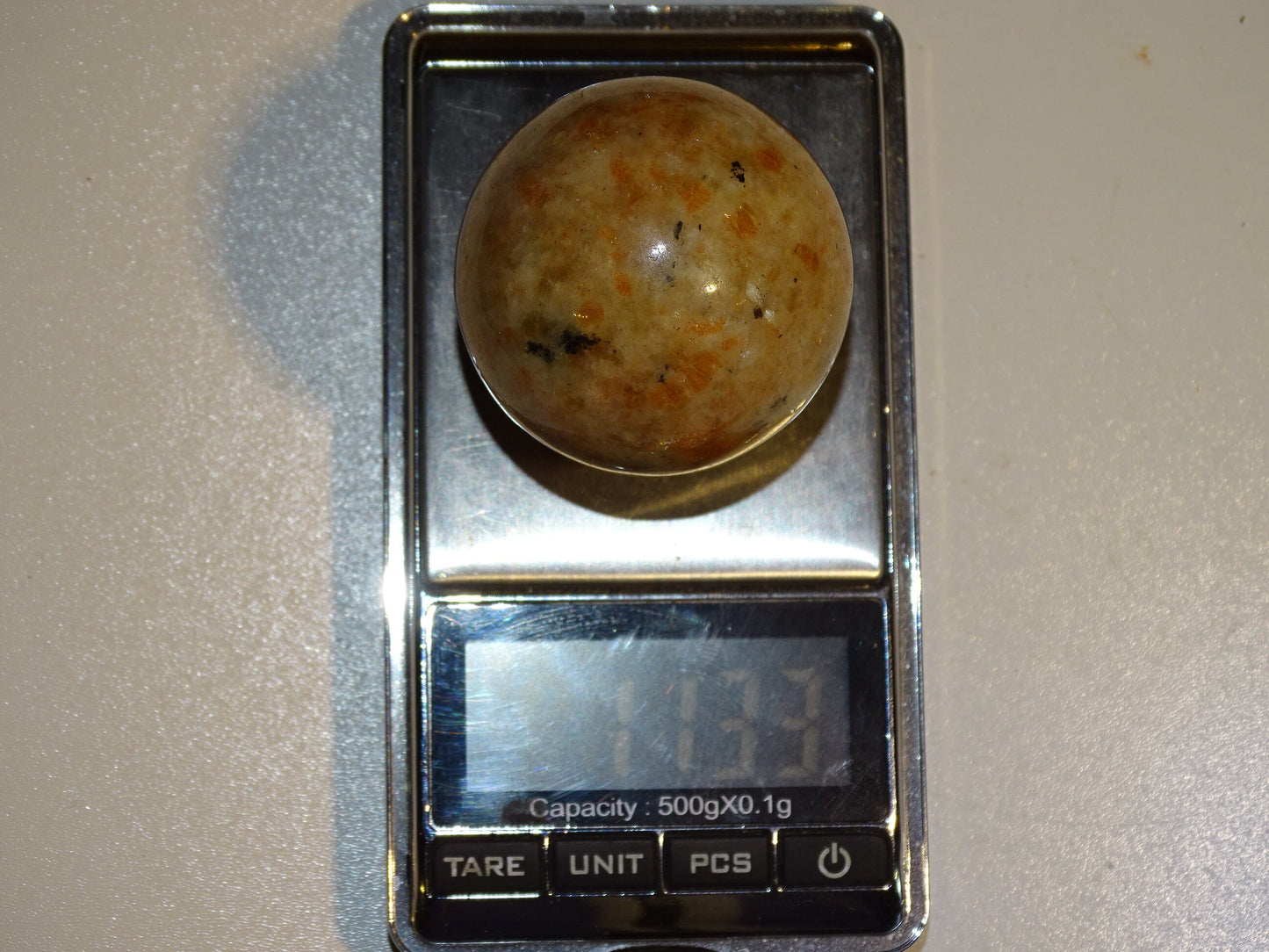 Sphère en Pierre du soleil, 2 pièces unique au choix de 43 et 56 millimètres - 113 et 240 grammes. une pierre naturellement belle ! Parfait pour la lithothérapie, collection, exposition...!