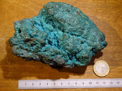 Chrysocolle, superbe spécimen brut de 110 x 90 x 80 - 245 grammes !