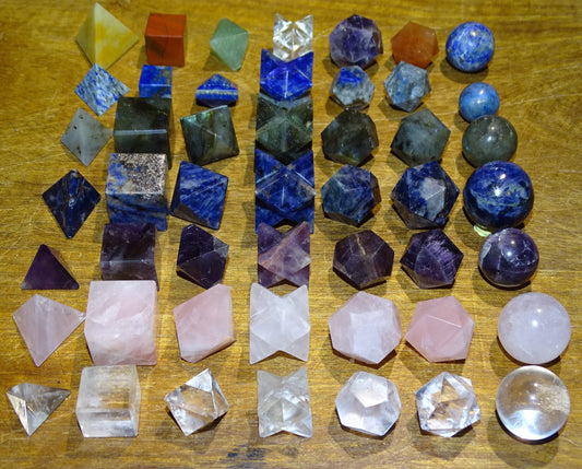 Solids/Platonic Solids in a set of 7, stone type of your choice. Dimensions of the pieces: approx. 1.3 to 1.7 cm (5 to 7 gr.). Perfect for the study of sacred geometry and its applications! 