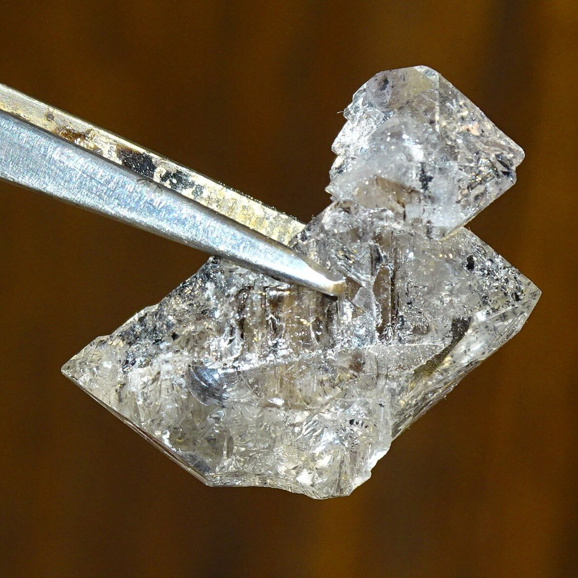 Cristal de roche/ Quartz Herkimer, pièce brute et naturelle, de 30mm x26 x14 - 8,3 grammes. Parfait en collection, exposition, lapidage..., spécimen brut de 32mm x21 x20 - 18 grammes. Parfait en collection, exposition, lapidage...