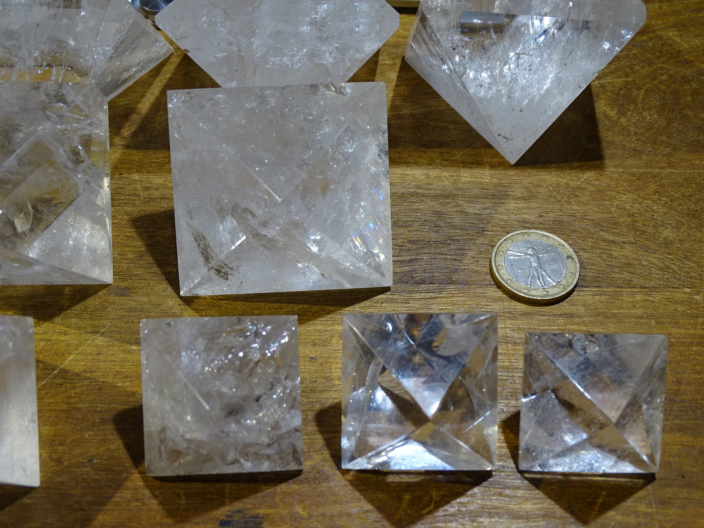 Rock crystal octahedron, one of the 5 Solids/Platonic Solids, size S to XL, sold individually. Piece dimensions: approximately 1.5 to 6 cm. Grade A to AAA! Perfect for studying sacred geometry and its applications! 