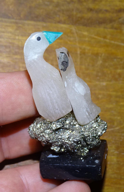 Sélection au choix de jolies petites sculptures d'oiseaux en pierres, "cygne, perroquet, canard"... fait main, très belles finitions !