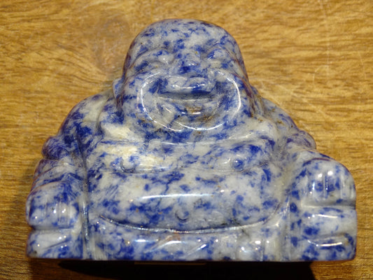 Laughing Buddha in lapis lazuli, size 50 millimeters high x 60 x 31 - very beautiful little piece!