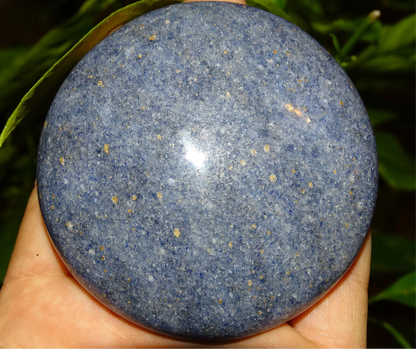 Azurite, superbe galet de 77 mm de diamètre x 30 - 239 grammes ! Parfait pour les massages, collection...