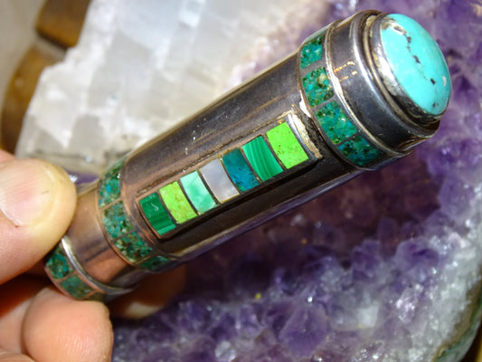 Etui/ Tube/ Stick en c habillé de pierres de types turquoise, réalisé par un bijoutier Français !