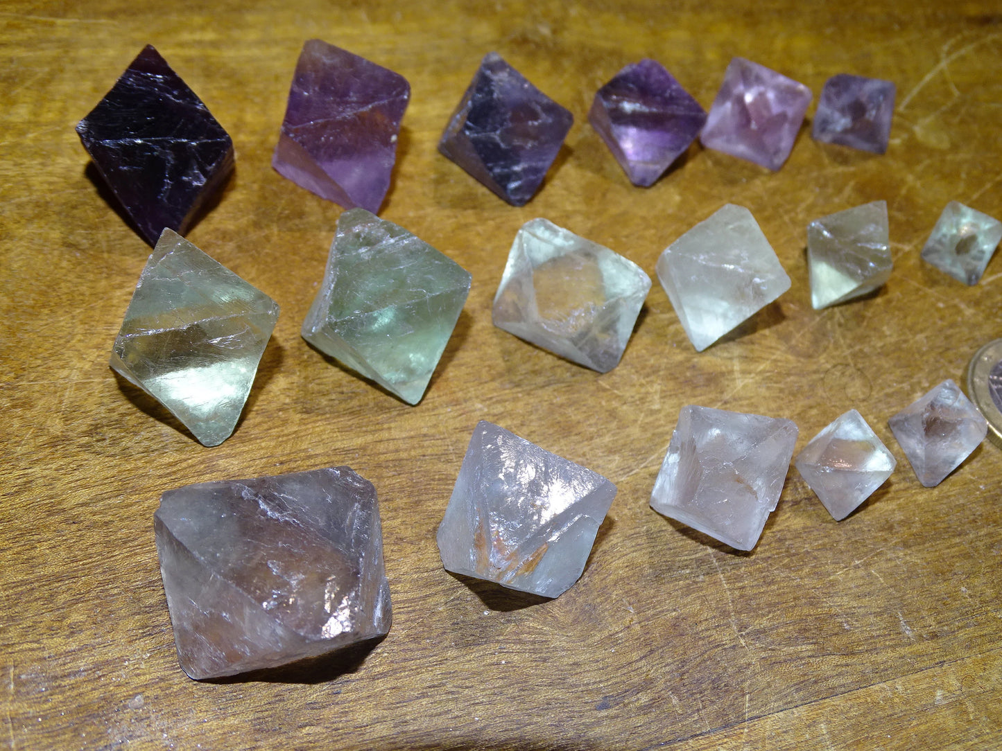 Fluorite verte ou violette - Cristaux naturels au choix de 30mm x 20 x 20 environ - 8 à 20 grammes. Très belle qualité !