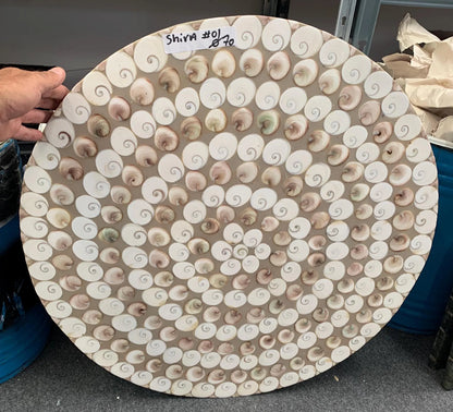 Table Ronde en coqullage d'oeil de Sanite-Lucie, 70 x 3 cm. Parfait pour fabriquer la table de vos rêves ou en décoration, exposition...