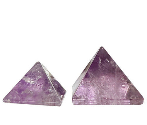 Pyramides en Améthyste de 1,5 à 8,5 centimètres, superbes couleurs, magnifiques effets, parfait pour la lithothérapie, collection, exposition...!
