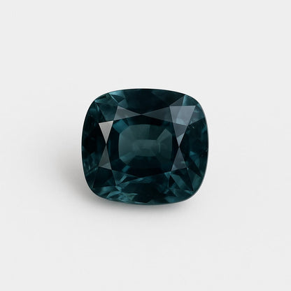 Spinelle Naturel couleur 'bleu océan nuit', de 0.46 carat. Parfait en collection, bijouterie, exposition...